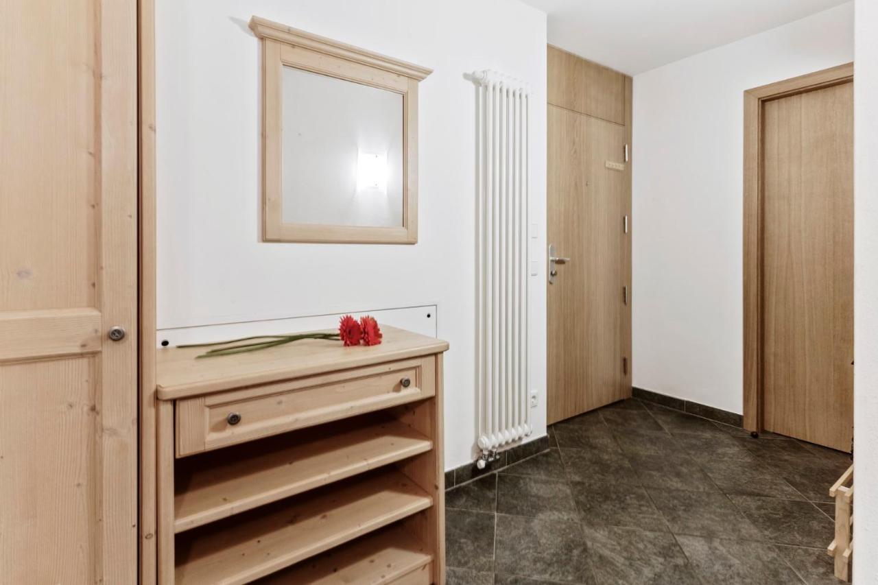 Apartments Petlin Ортизеи Экстерьер фото