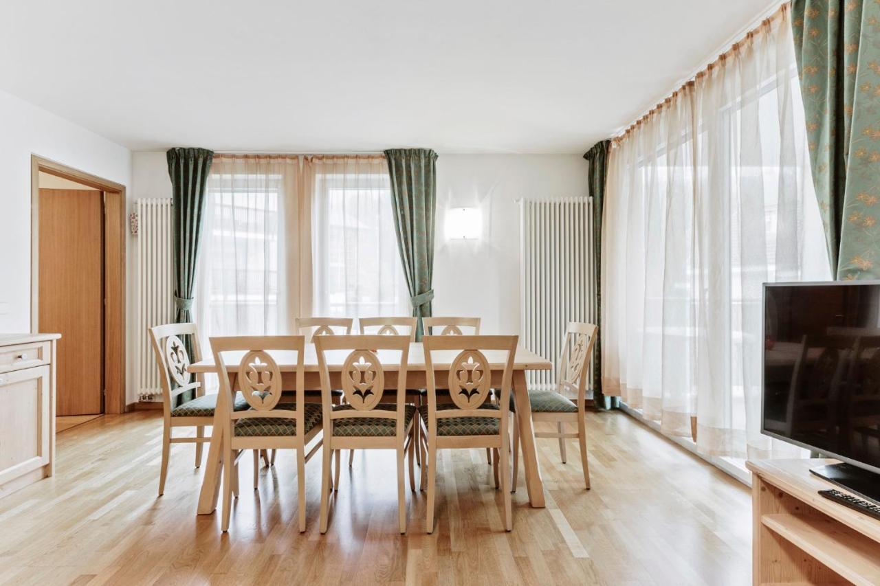Apartments Petlin Ортизеи Экстерьер фото