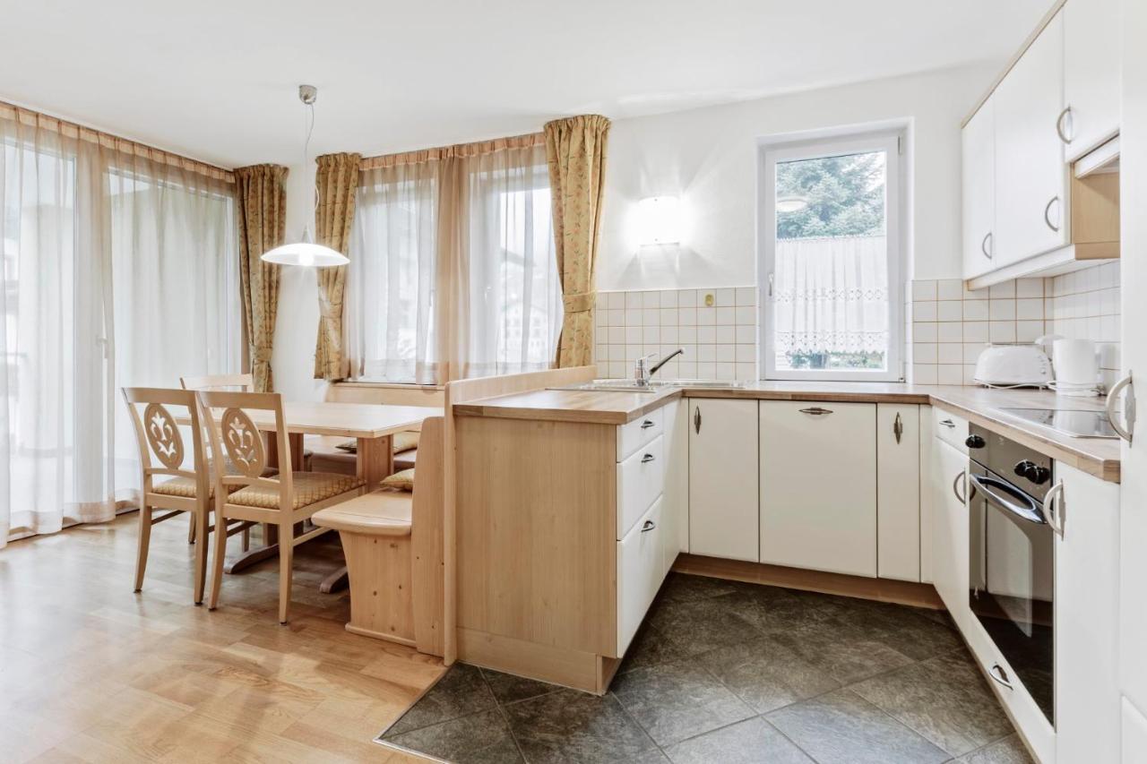 Apartments Petlin Ортизеи Экстерьер фото