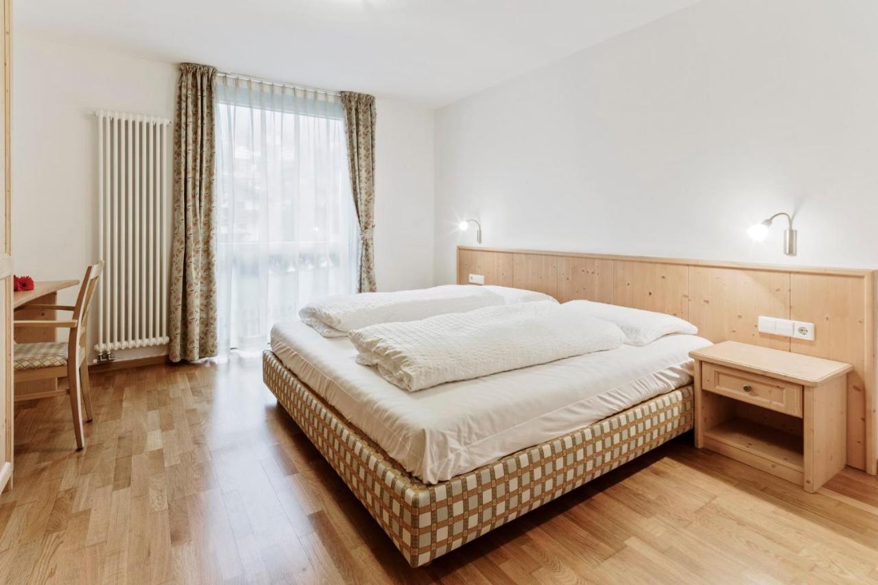 Apartments Petlin Ортизеи Экстерьер фото