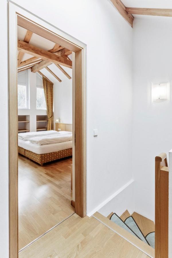 Apartments Petlin Ортизеи Экстерьер фото