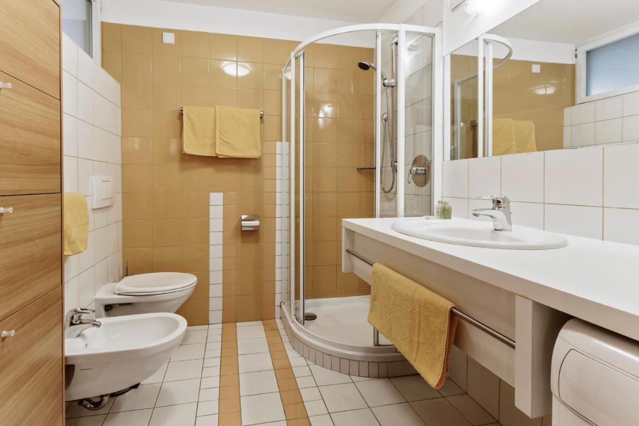 Apartments Petlin Ортизеи Экстерьер фото